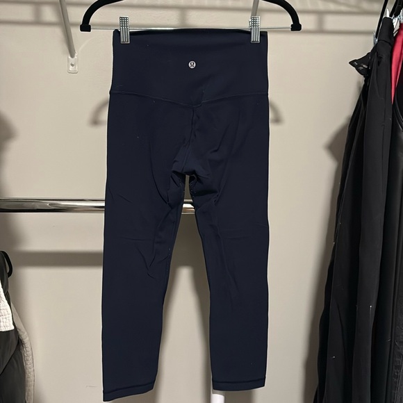 lululemon align crop navy leggings size 4 - Picture 4 of 7